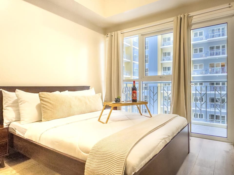 Deluxe 1, 2, & 3 Bedroom Apartment - Ocean, City & Resort View near the Entertainment City Apartment hotel in Pasay