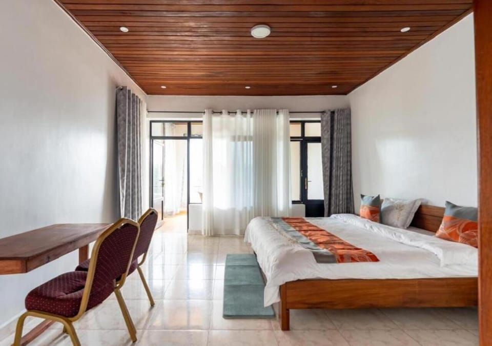 Property building, Photo of the whole room, Bedroom