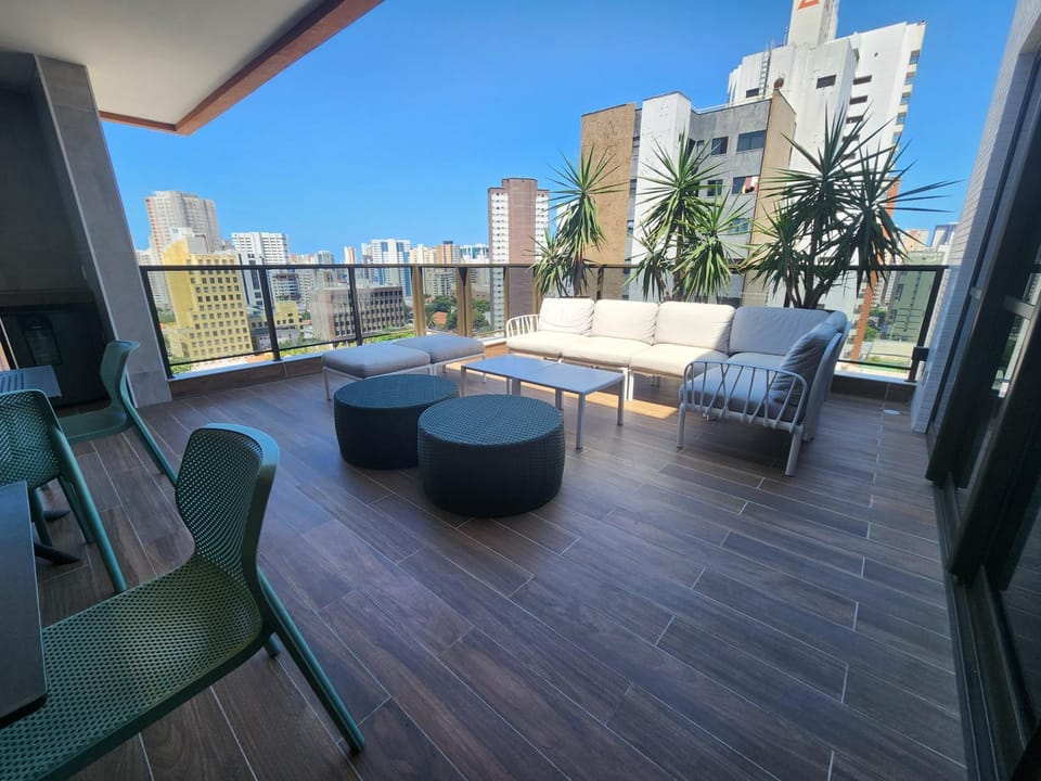 Communal lounge/ TV room, View (from property/room), Balcony/Terrace, City view