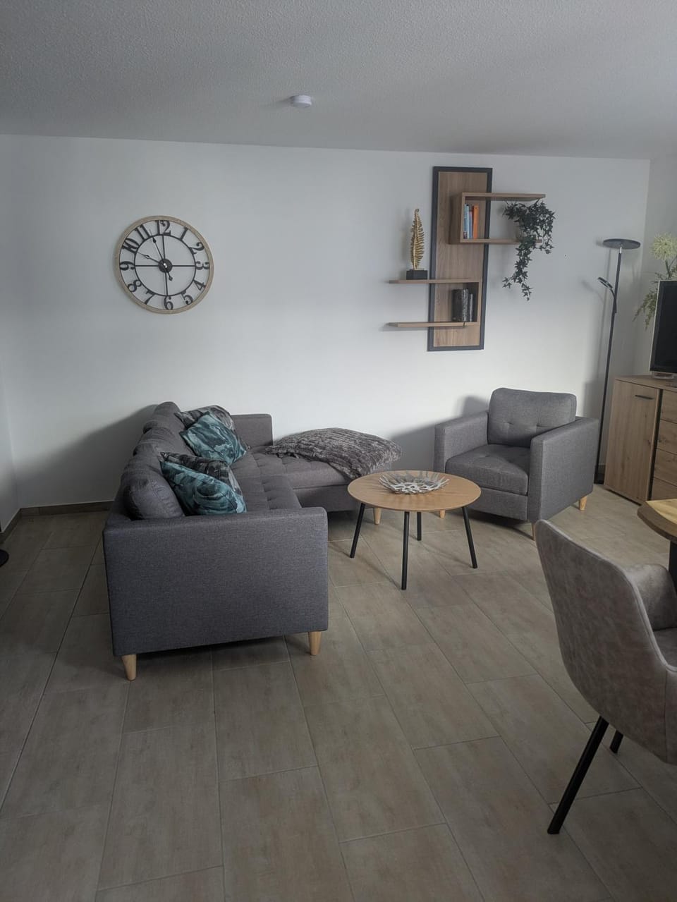 Property building, Living room