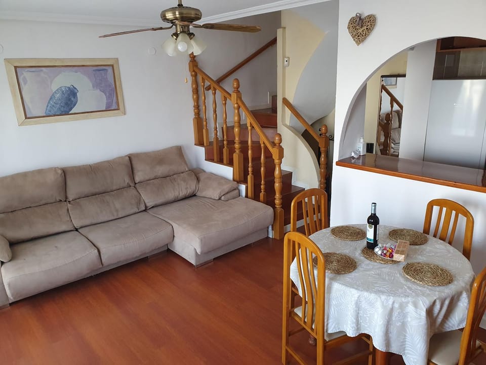 Communal lounge/ TV room, Living room, Seating area, Dining area