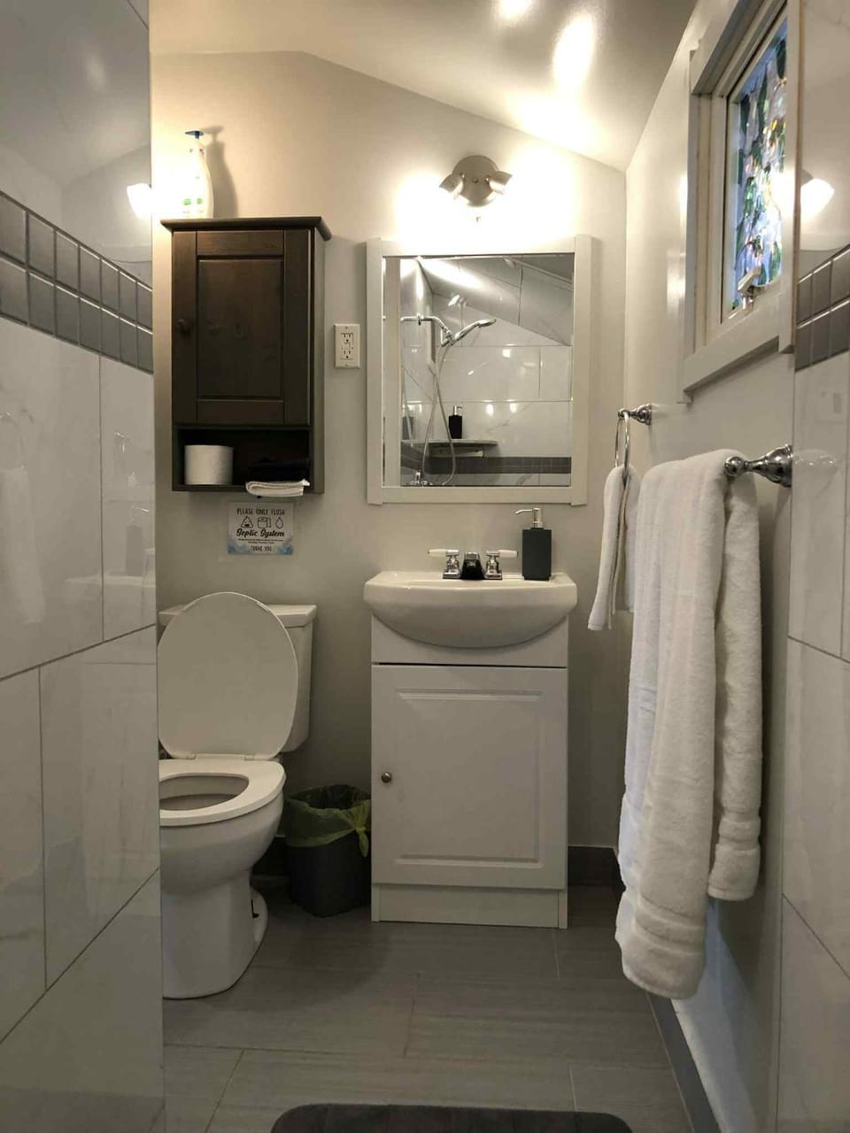 Shower, Bathroom, towels
