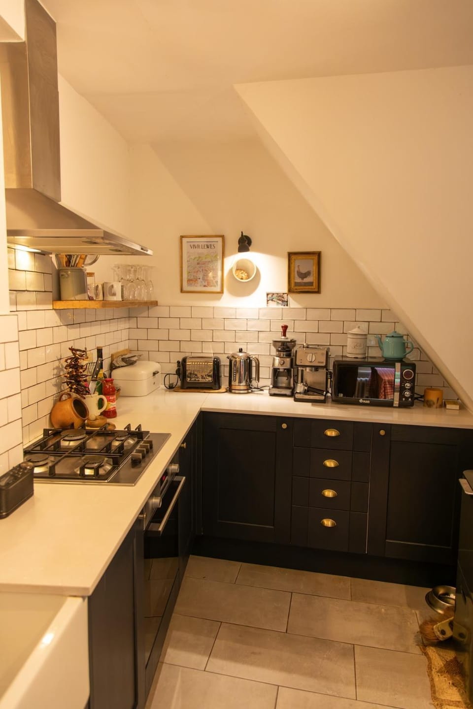 Charming 2-Bed Cottage in Historic Lewes House in Lewes District