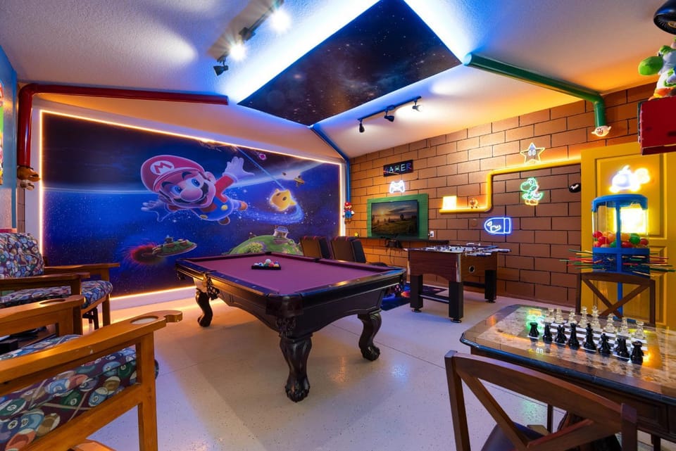 Billiard, Game Room