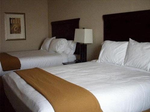 Holiday Inn Express Hotel and Suites Kingsville by IHG Hotel in Kingsville