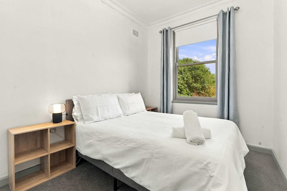 Bathurst Family Home - 3 Bed Sleeps 6 Near Mount Panorama House in Bathurst
