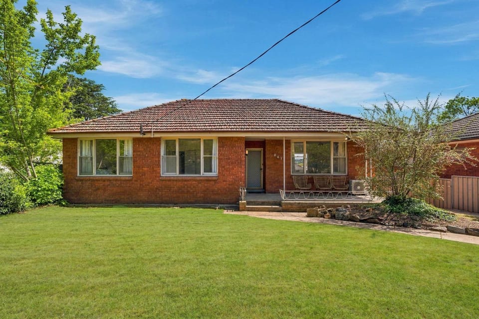 Bathurst Family Home - 3 Bed Sleeps 6 Near Mount Panorama House in Bathurst