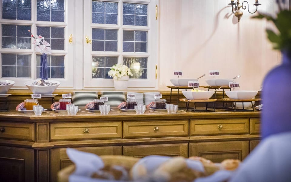 Buffet breakfast