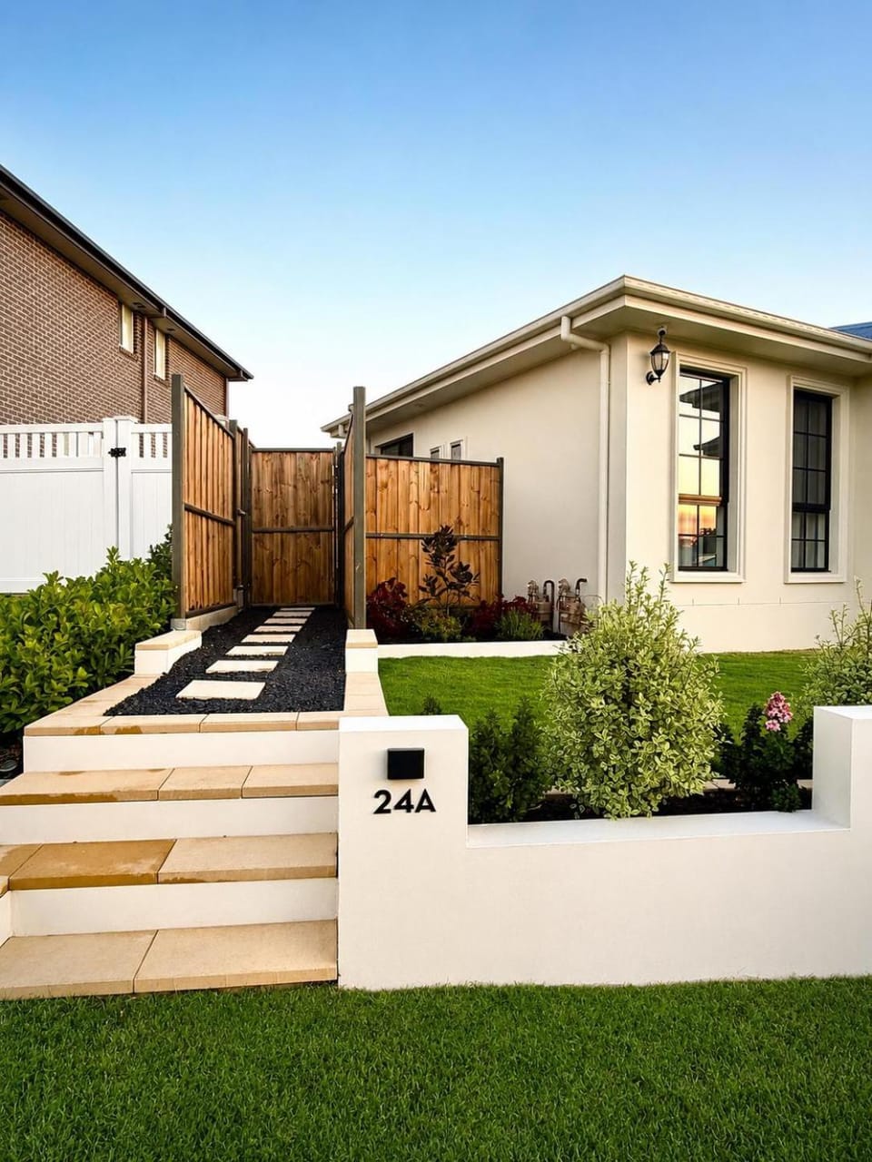 Property building, Facade/entrance, Garden view