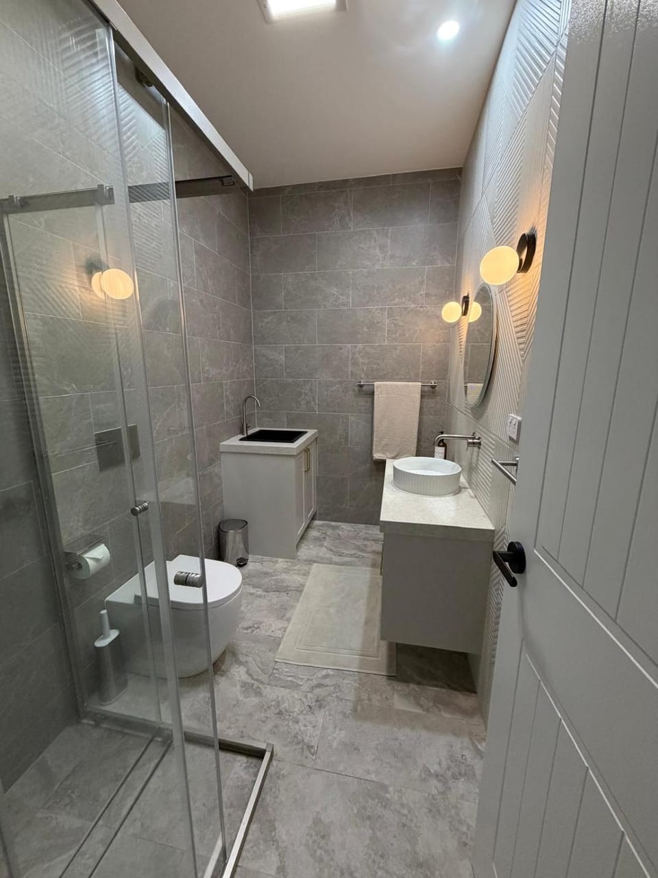 Shower, Bathroom