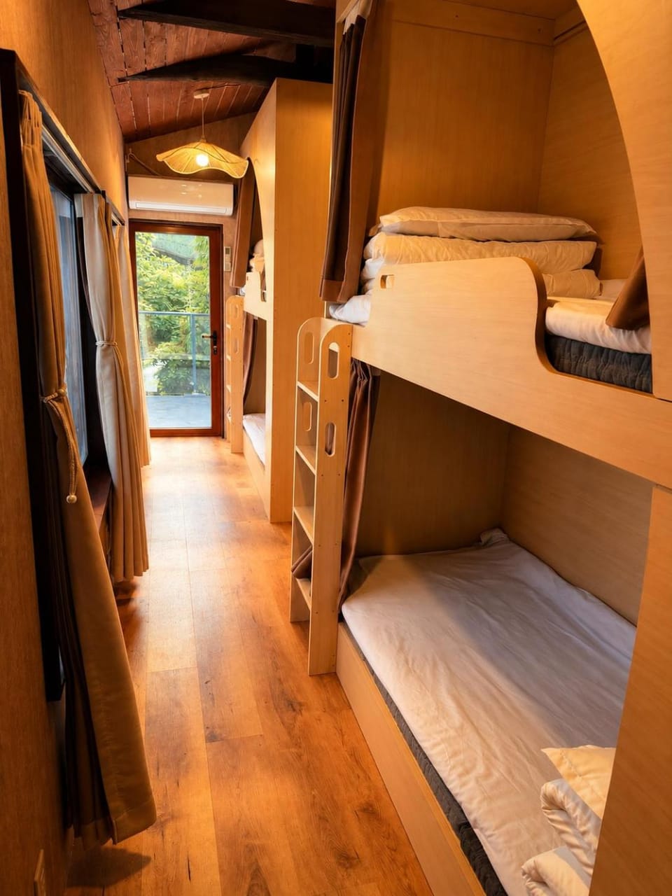 Photo of the whole room, bunk bed