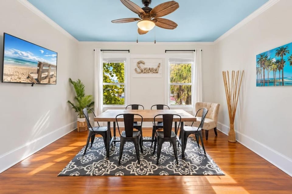 Historic St Augustine 5BR Retreat Near Downtown House in Saint Augustine