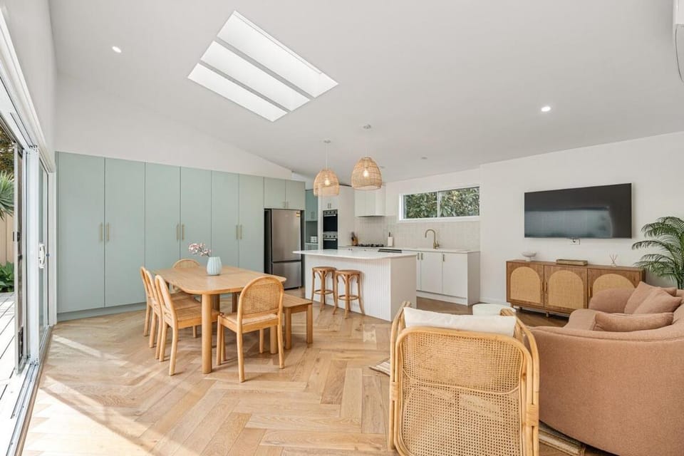 Terrigal Oasis with Heated Pool & Games Room House in Terrigal