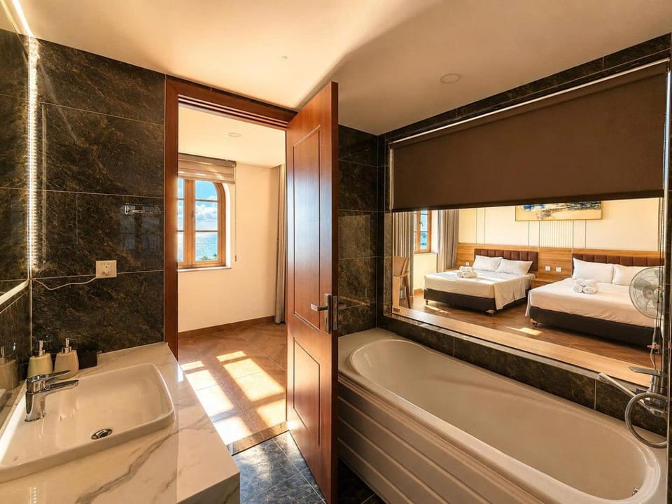 Bathroom, Bath