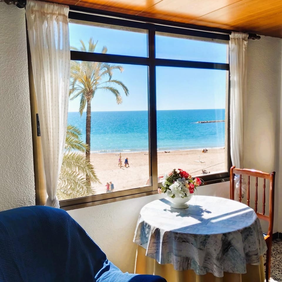 PRIMERA LÍNEA DE PLAYA Vinaròs NG Apartment in Vinaròs