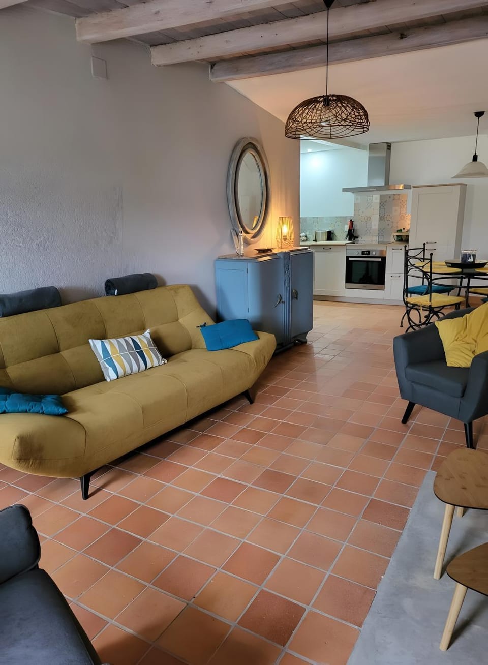 Property building, Living room
