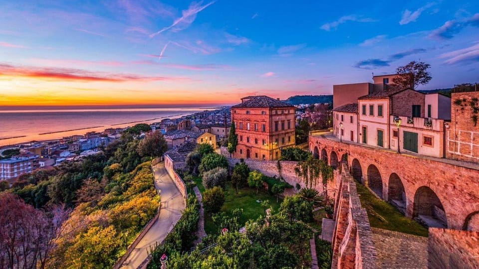 San Sebastien Suites Apartment in Cupra Marittima