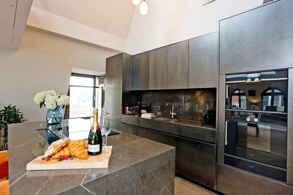 Coffee/tea facilities, Kitchen or kitchenette, Food and drinks, Food, Drinks, minibar, oven, pet friendly, stove