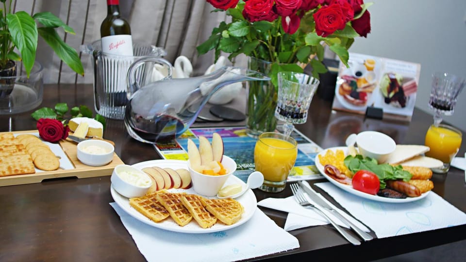 Food close-up, Food and drinks, Meals, Breakfast, Breakfast, Continental breakfast, Continental breakfast, English/Irish breakfast, English/Irish breakfast
