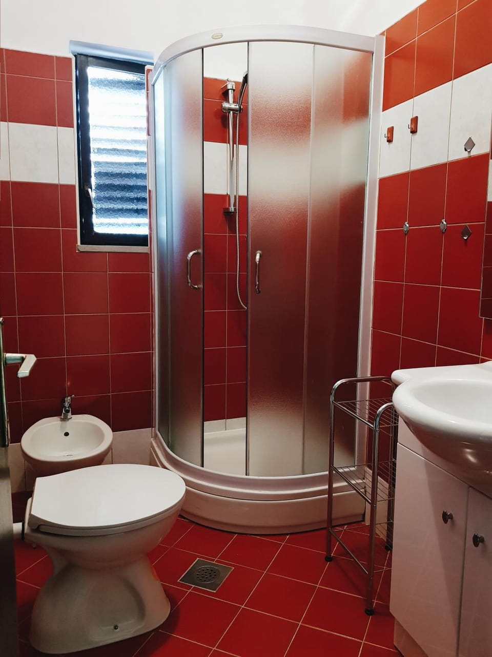 Shower, Toilet, Bathroom