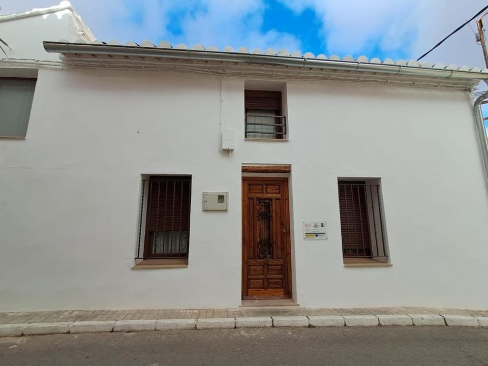Restored 1900s Country House House in Valencian Community