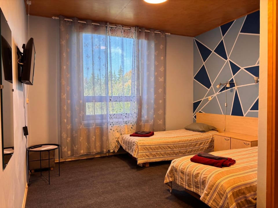Holstre-Polli Spordikeskus Bed and Breakfast in Estonia