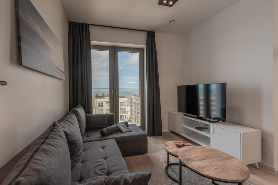 TV and multimedia, Seating area