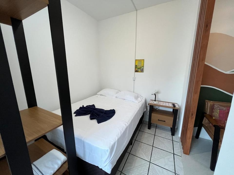 Kitnet com quintal no Córrego Grande, perto da UFSC House in Florianopolis