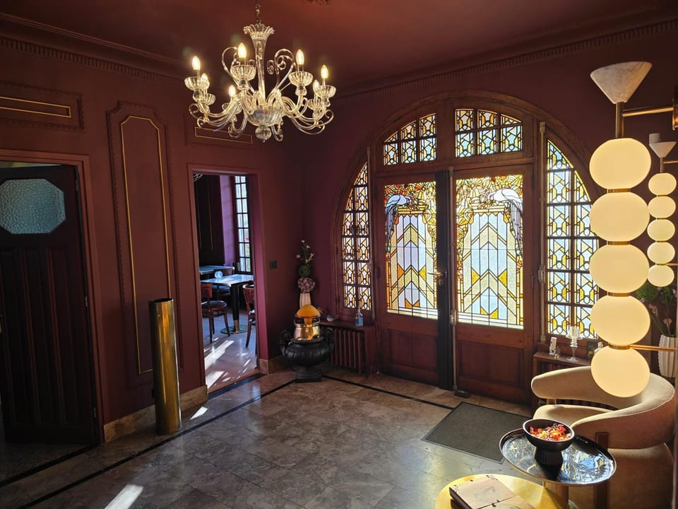 Property building, Lobby or reception