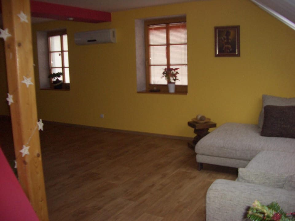 Apartment Mikulov, Husova Ulice Apartment in South Moravian Region
