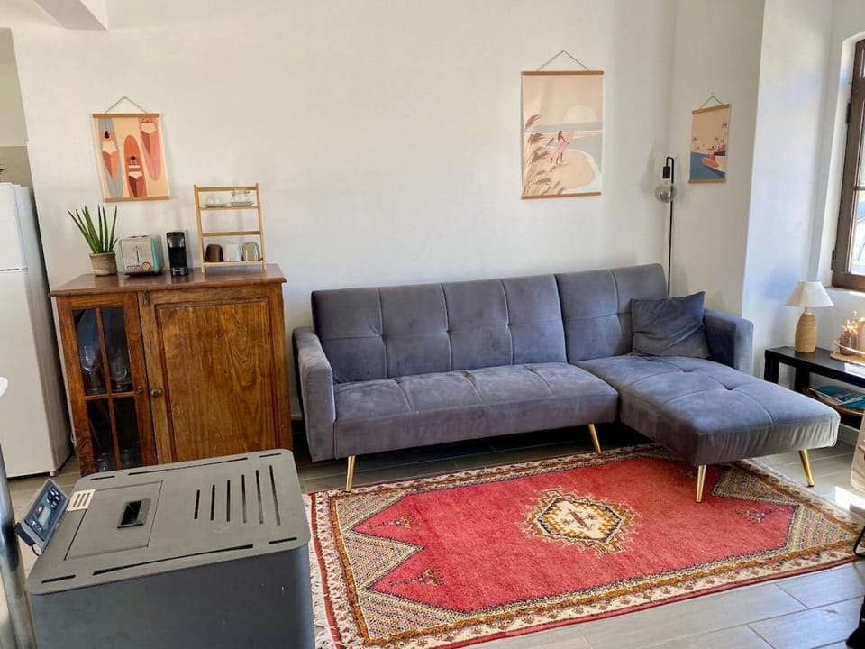 Casa Remilde 3 Min Walk to Ocean with Private Garden House in Sagres