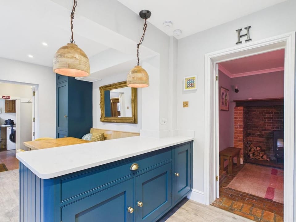 Luxury Country Farmhouse Private Gardens House in Wealden District