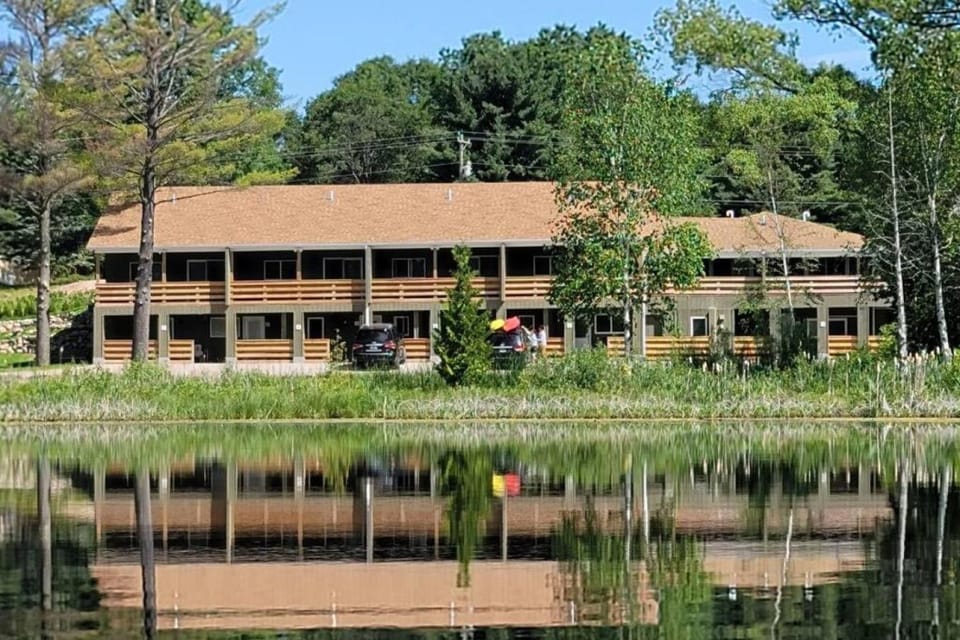 The Leelanau Apartment in Interlochen