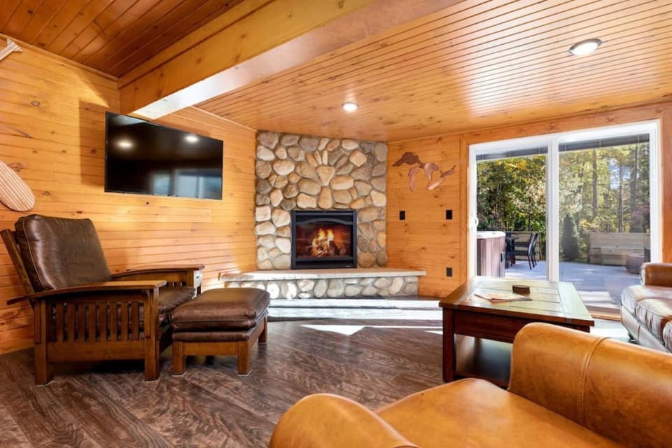 Up North 31 House in Interlochen