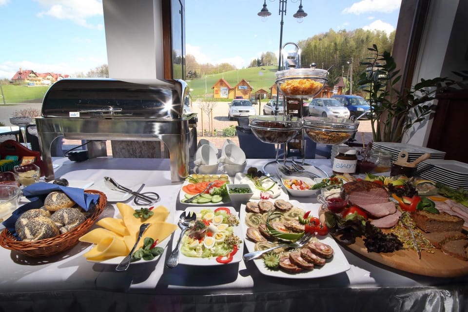 Food and drinks, Buffet breakfast