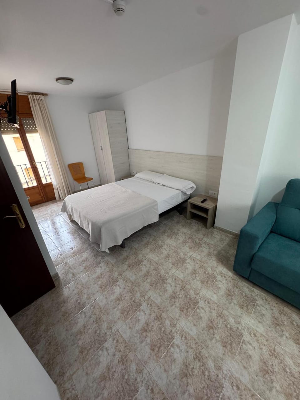 Living room, Bedroom