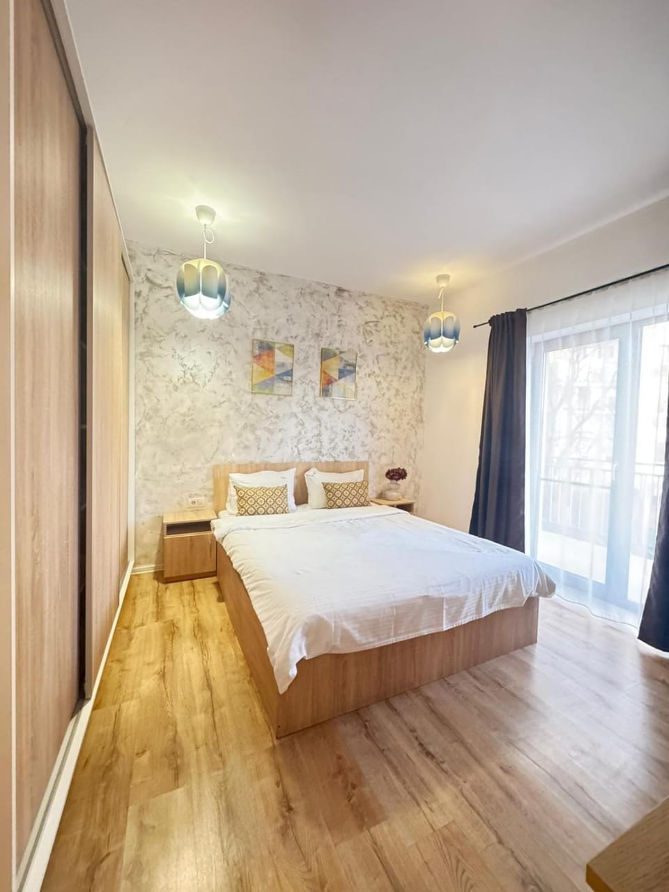 Bed, Photo of the whole room, Bedroom, air conditioner