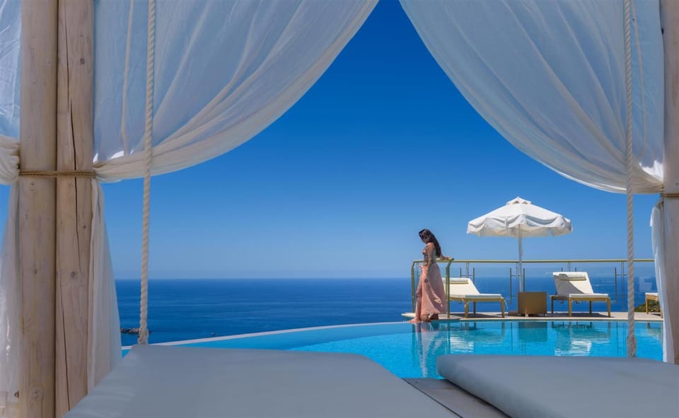 On site, Swimming pool