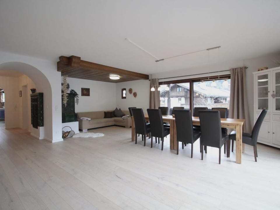 ccecbbf - Apartment Wohnung in Garmisch mit großem Balkon Apartment in Garmisch-Partenkirchen