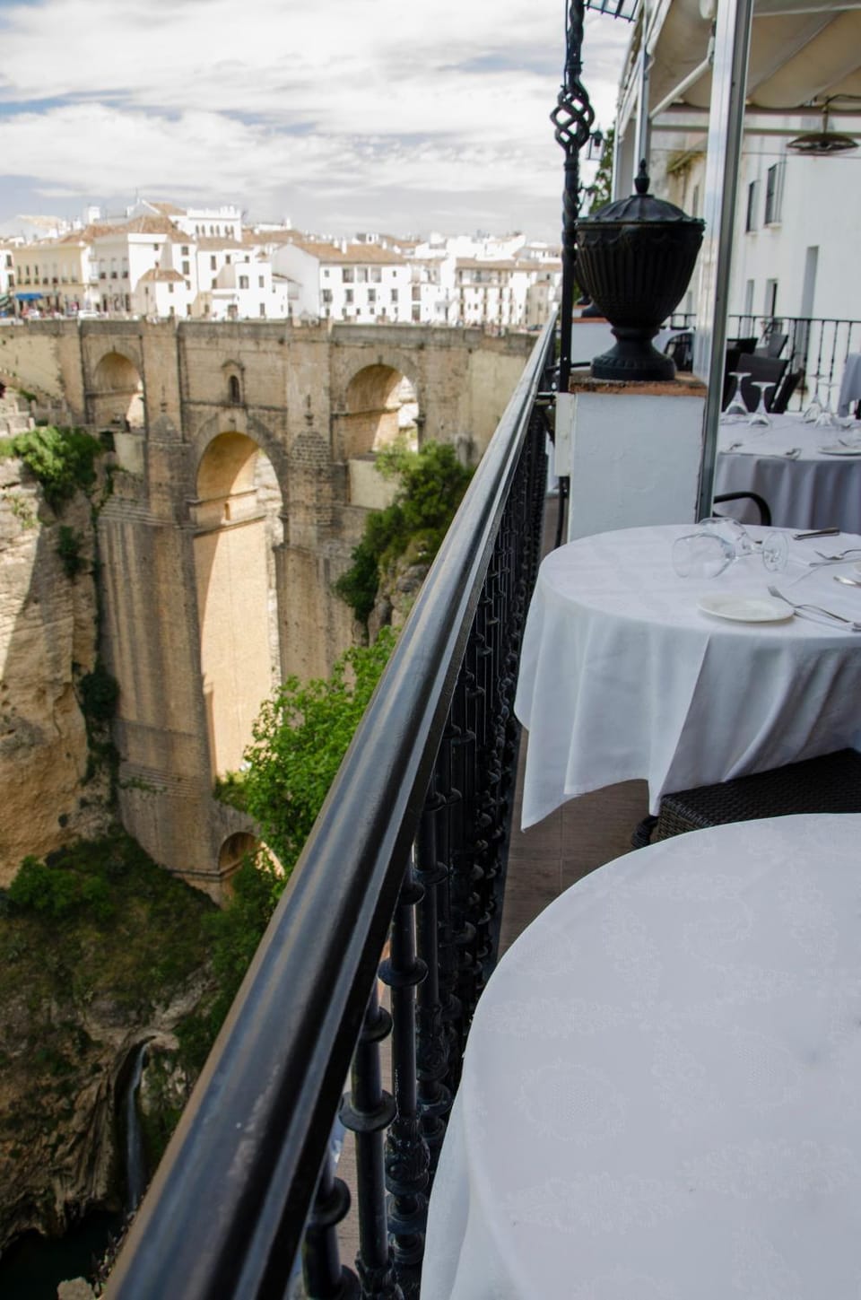 Restaurant/places to eat, View (from property/room)