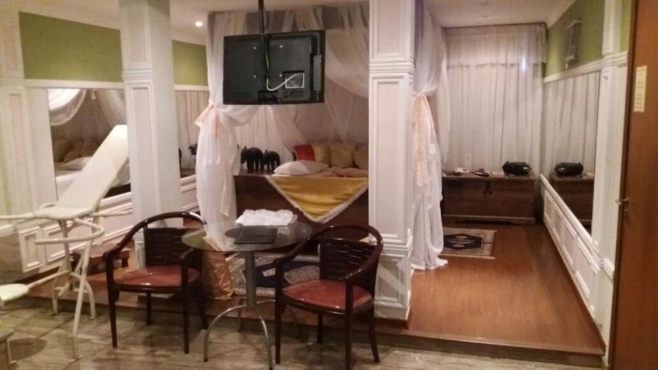 Photo of the whole room