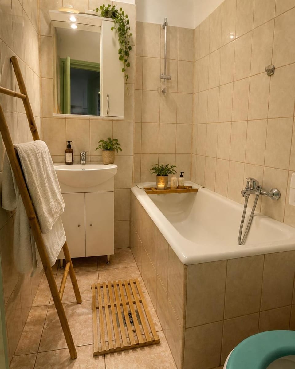 Bathroom, Bath, towels