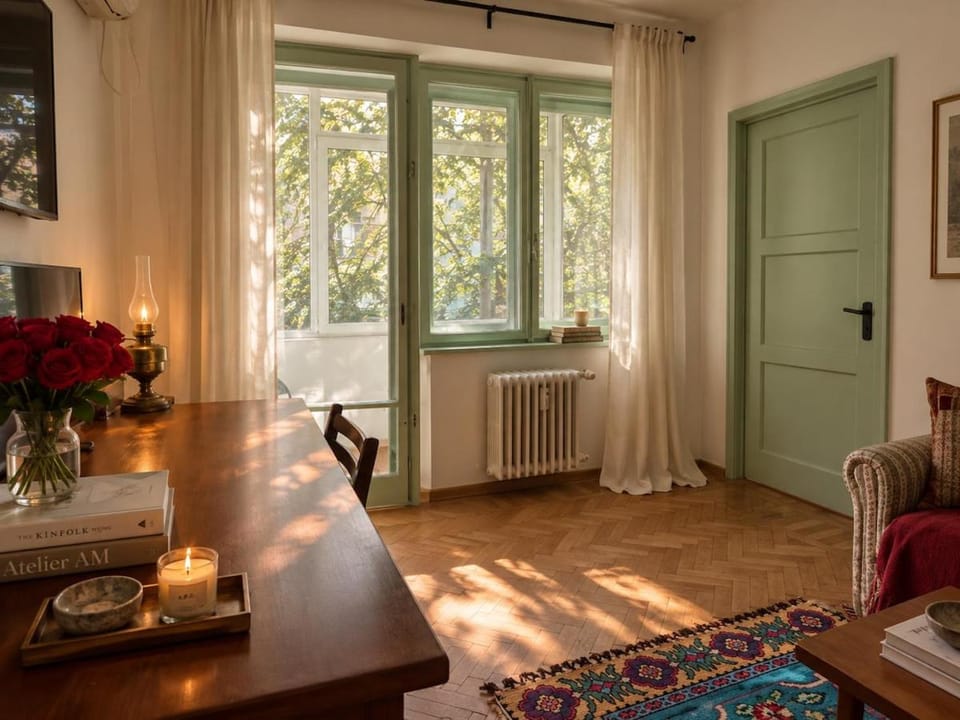 Living room, Seating area