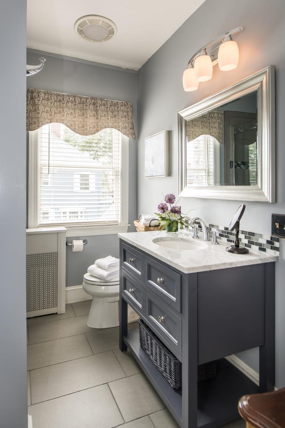 Toilet, Bathroom