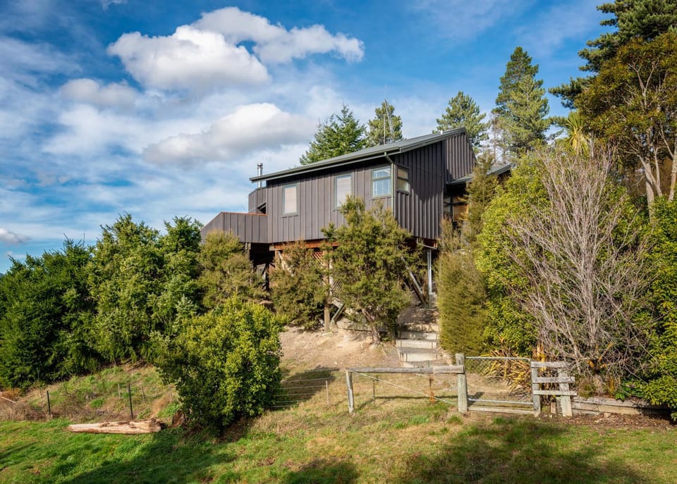 Property building, Natural landscape