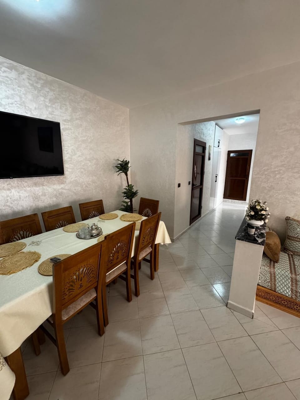 Family Home Long stay 10 min city center WIFI, free privat parking Av allal elfassi Apartment in Marrakesh