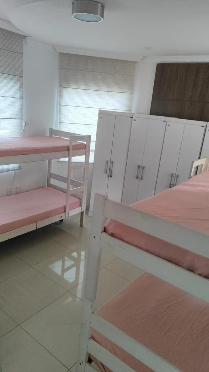 Baramar Casa Feminina 700 Hostel in Camboriú