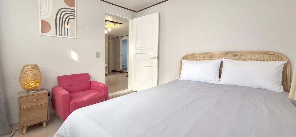 빠레트 철길 연남 White Linen House Apartment hotel in Seoul