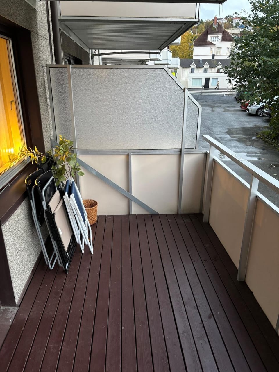 Bright & Central - Private Balcony - Free Parking Apartment in Trondheim