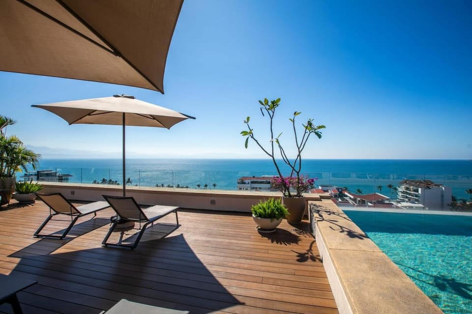 Paraíso MarAlma 2BR Rooftop Vista al Mar Bucerías Apartment in Bucerias